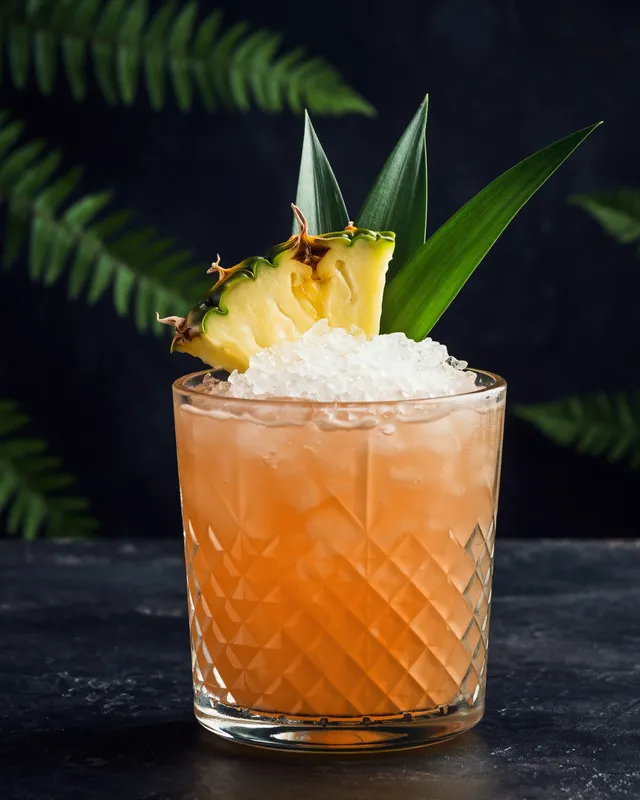 Jungle Bird i rocksglas