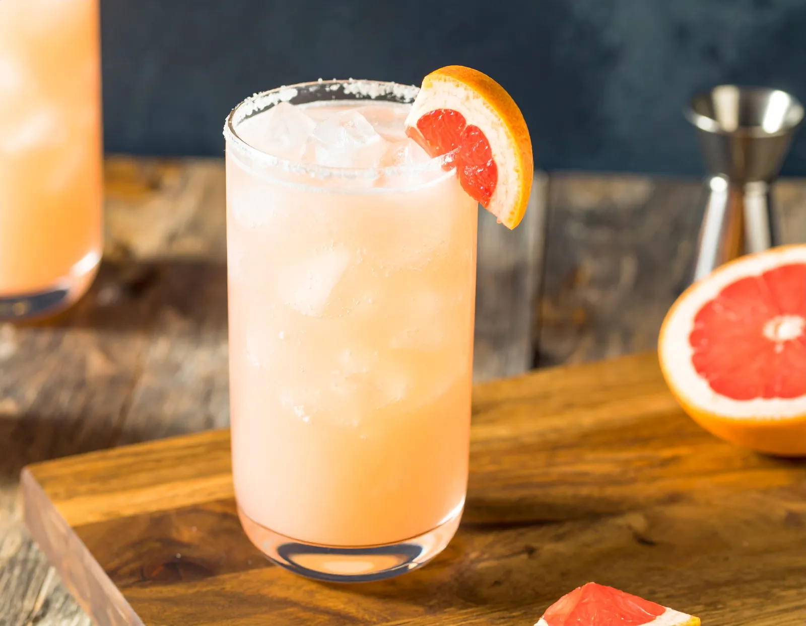 Paloma i highballglas