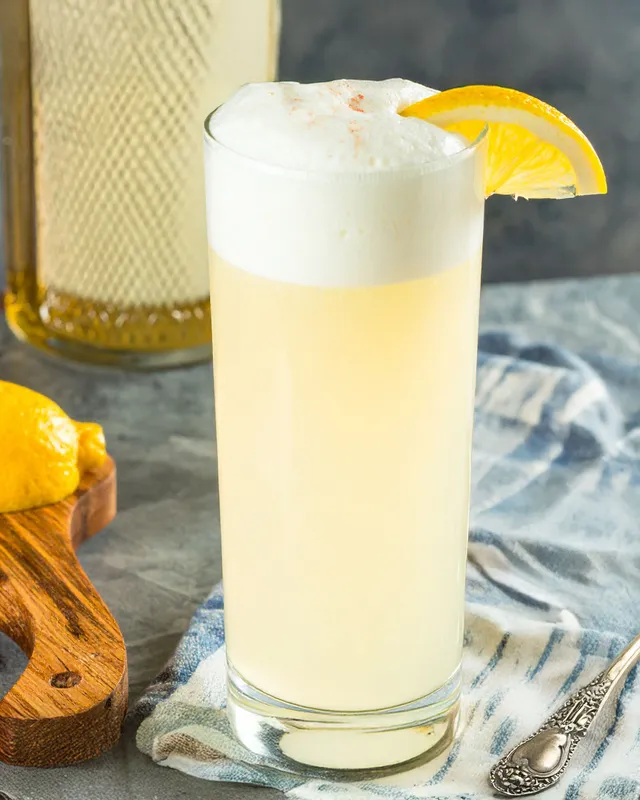 Ramos Gin Fizz i collinsglas