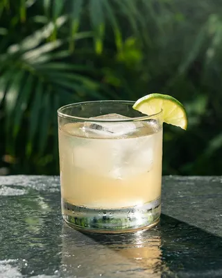 Ti' Punch i rocksglas