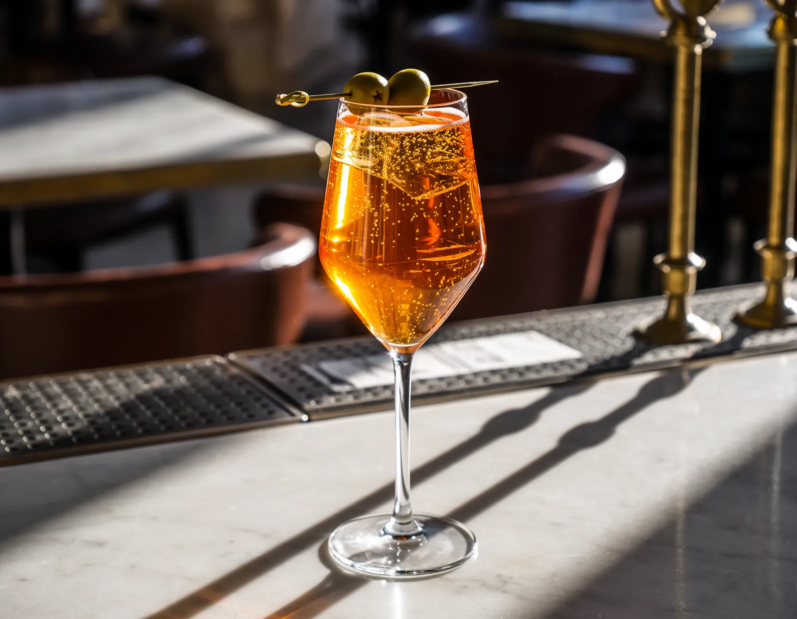 Vermouth Spritz i vinglas